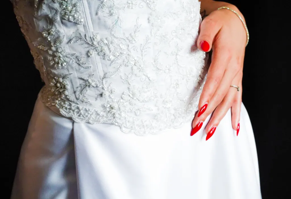Nails for Your Wedding Moments